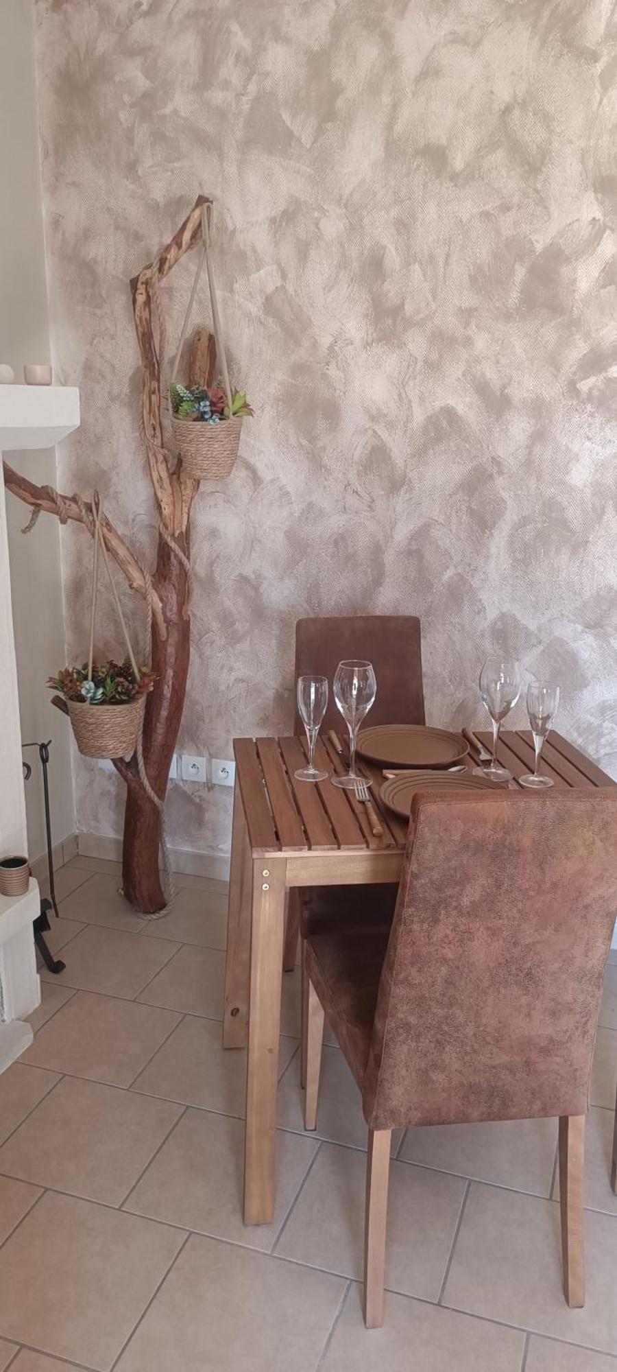 Les Deux Sources Apartment